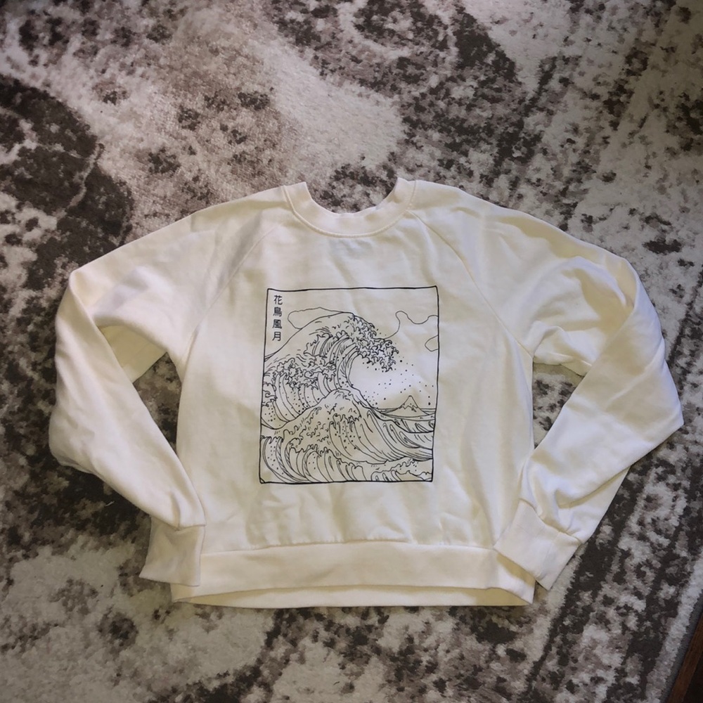 Crew neck with design